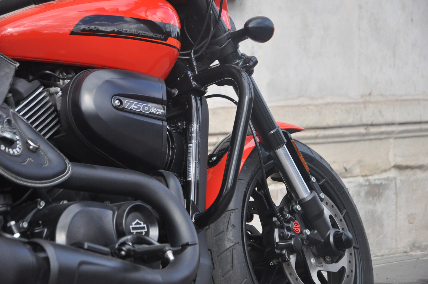 Harley-Davidson Street Rod 750 Crash Bars